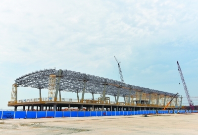 天河机场T3航站楼东一指廊提前封顶